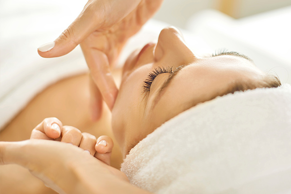 OXY ošetření | Institut Esthederm