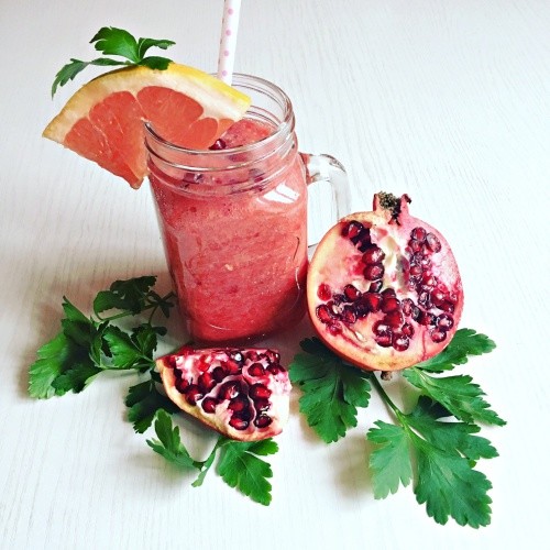 smoothie_s_granatovym_jablkem