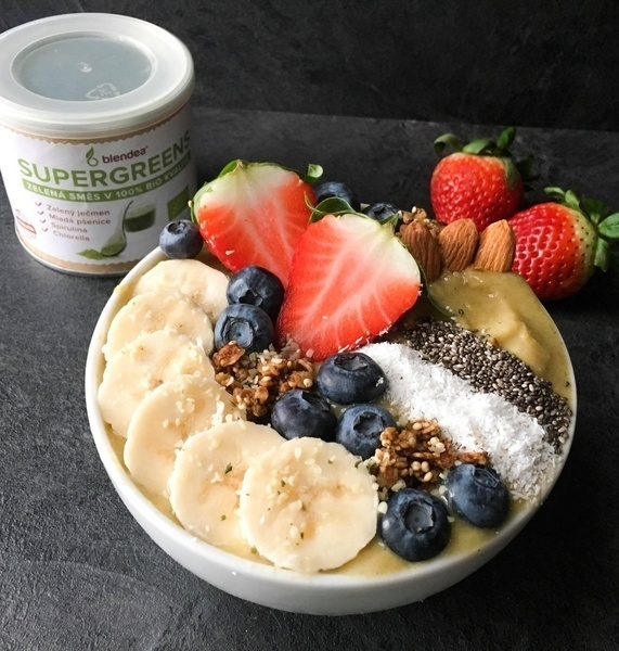 mangova_smoothie_bowl