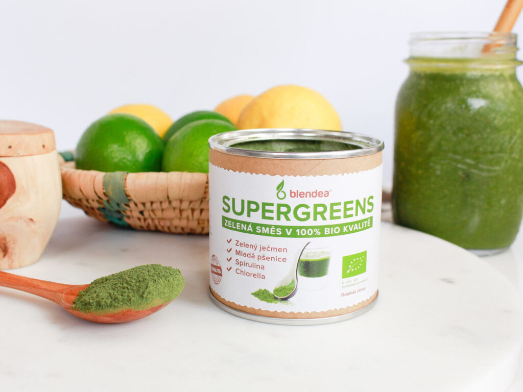 ovocne_tropicke_smoothie_recept