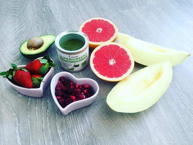 valentynska_smoothie_bowl_recept