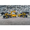 FALK - Šlapací traktor Komatsu s vlečkou a nakladačem