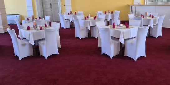 Proč zvolit kobercové čtverce pro komerční i bytové prostory