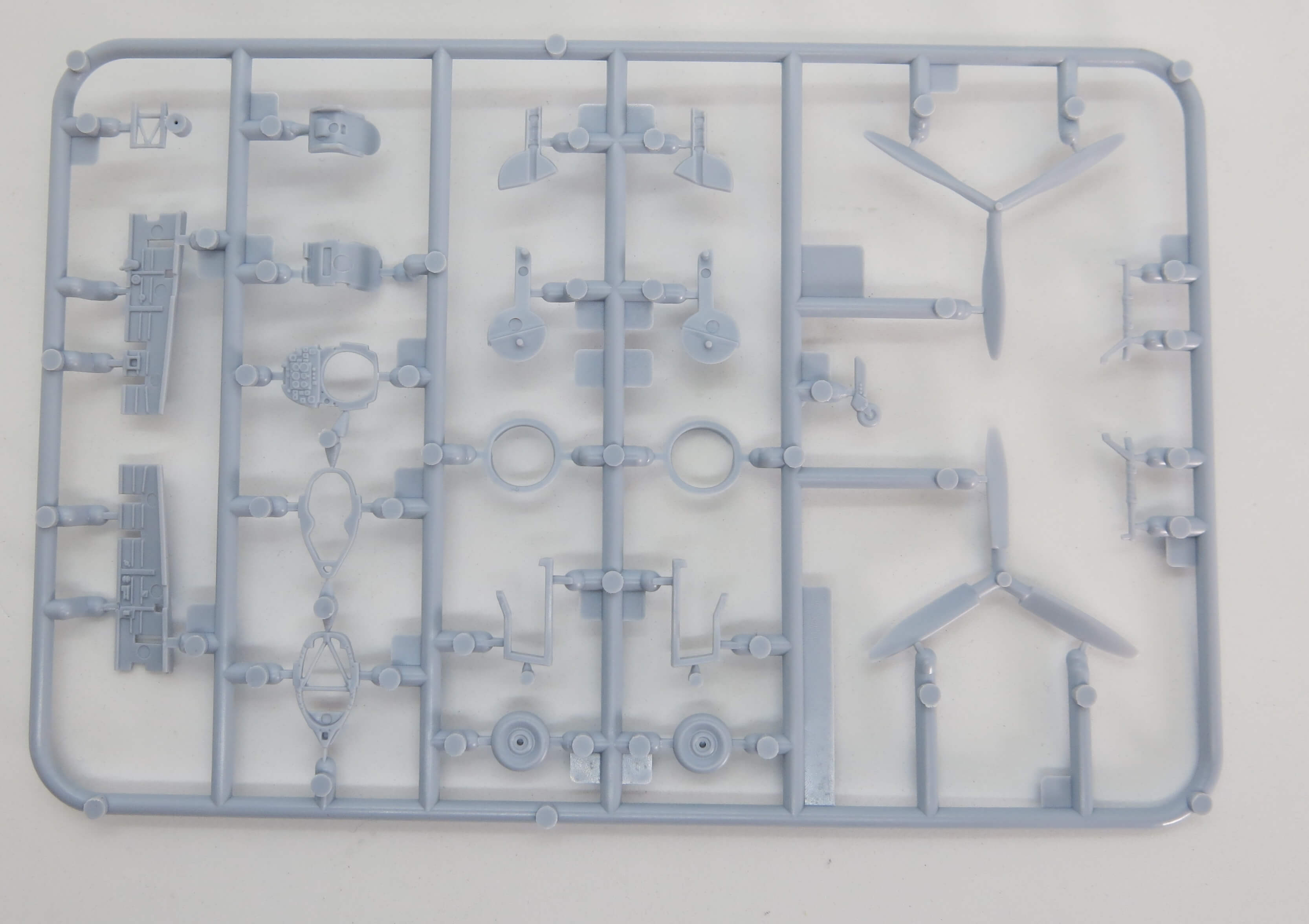 02108 Supermarine Spitfire Mk.Vc Airfix 1/72 – foto 6