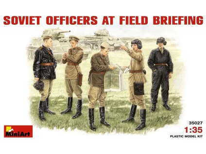 Soviet Officers at Field Briefing 40 13477