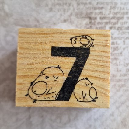 RAZÍTKO gumové na dřevě (číslice 7)