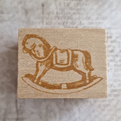 RAZÍTKO gumové na dřevě (koníček)