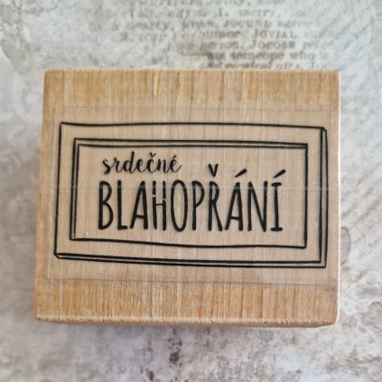RAZÍTKO gumové na dřevě (velký text: SRDEČNÉ BLAHOPŘÁNÍ)