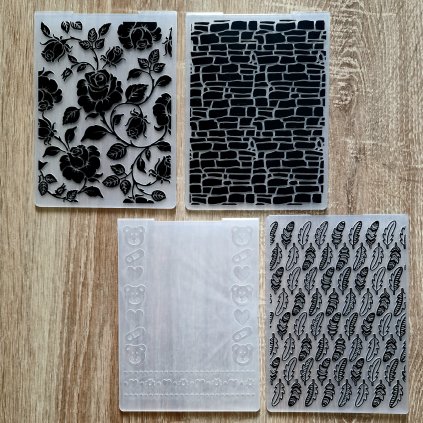 Sada 4 ks EMBOSSING KAPES do Bigshotu (15x10,5 cm)