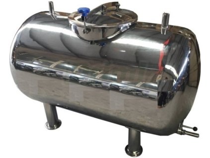 Nerezový tank 500l pro přepravu nebo skladování mléka, vody atd.