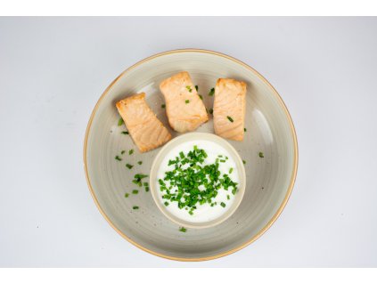 Ministeaky z lososa bylinkovým dipem