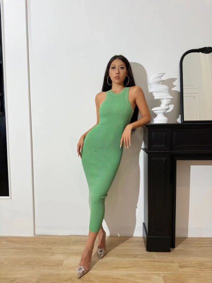 Rebrované midi šaty zelené