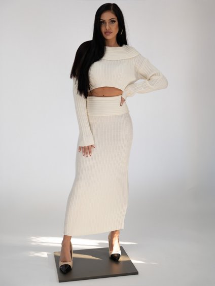 Pletený komplet krémový