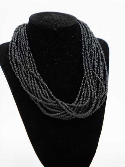 Čierny perlový náhrdelník