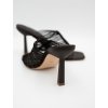 Čierne elegantné sandále na podpätku