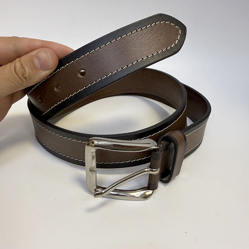 Pánský kožený pásek COMBO Leather hnědočerný s monogramem | Tvujoriginal.cz