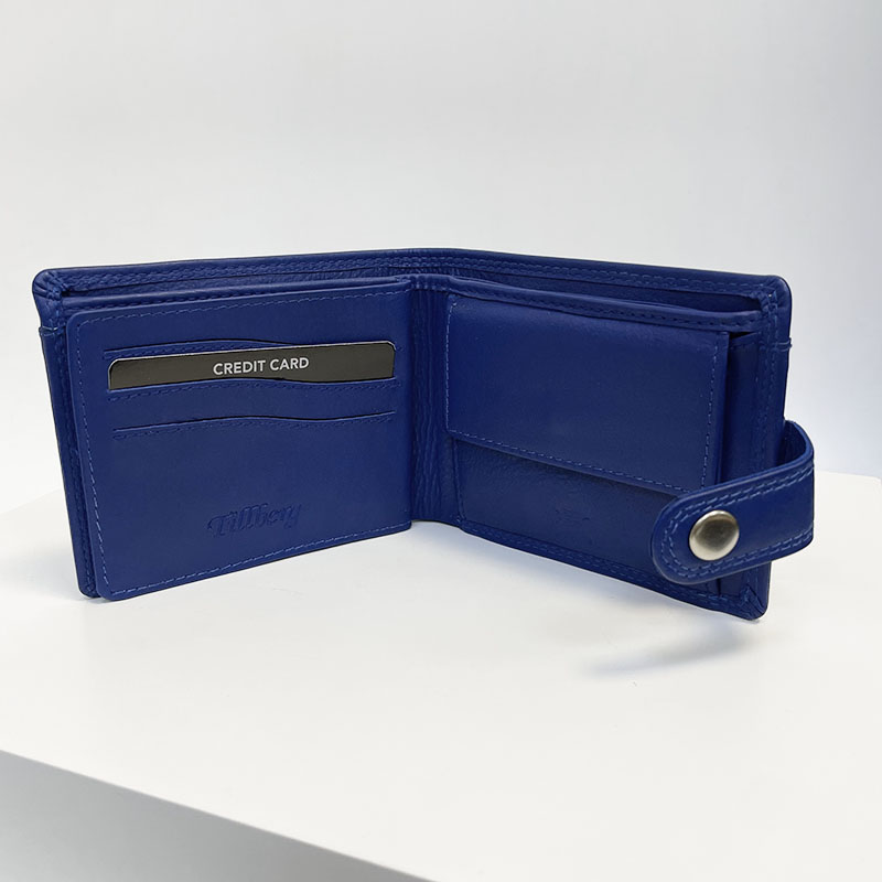 Modrá pánská kožená peněženka BEORIGINAL s monogramem a RFID ochranou