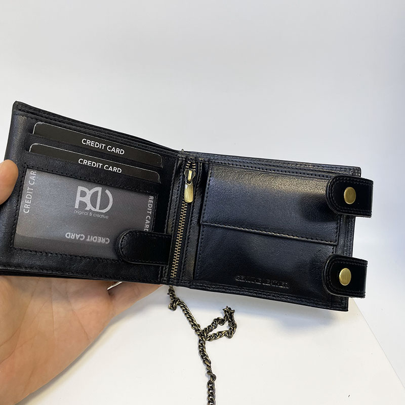 Černá kožená peněženka s řetízkem ROYAL RFID – monogram, text nebo fotka