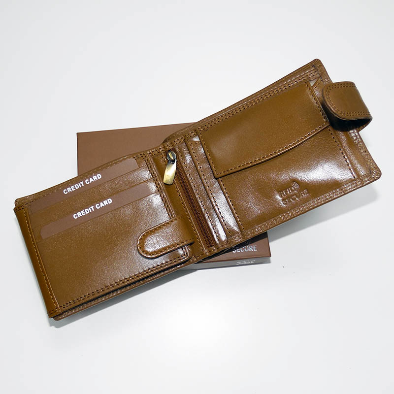 Pánská hnědá kožená peněženka Ricardo Leather s vlastním textem, monogramem nebo fotkou