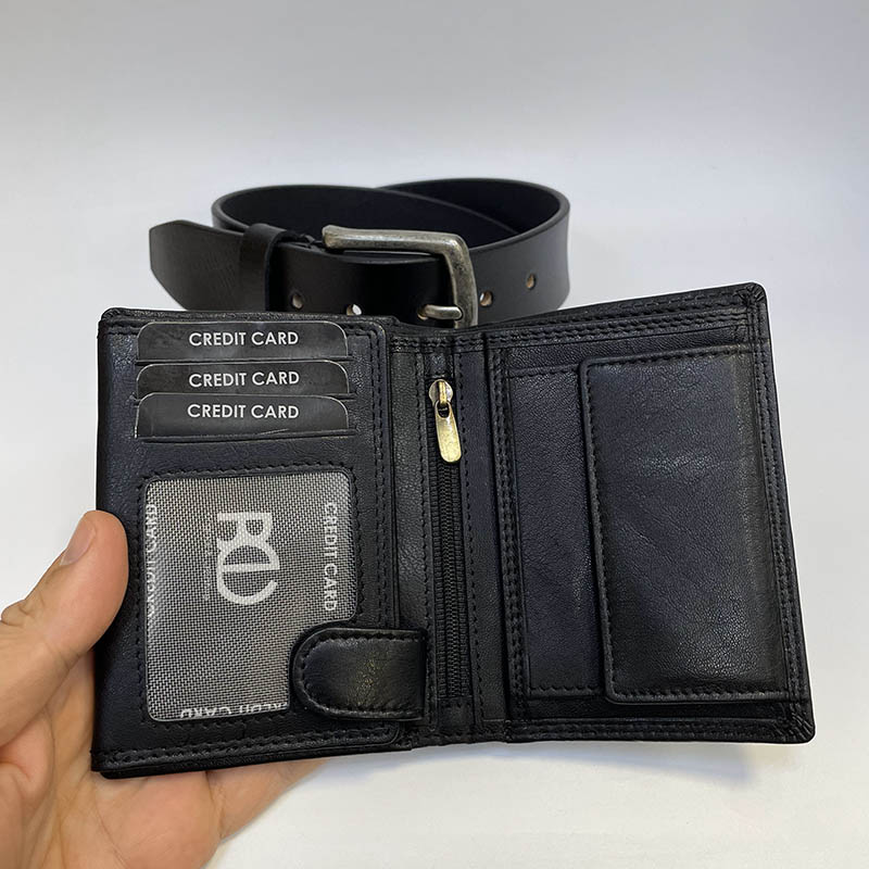 Pánský černý kožený set NAPPA – pásek a peněženka bez zapínání s monogramem