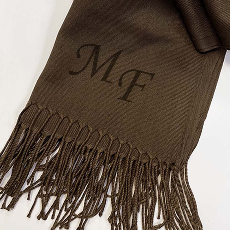 Hnědá pašmína s monogramem | Dámská luxusní šála