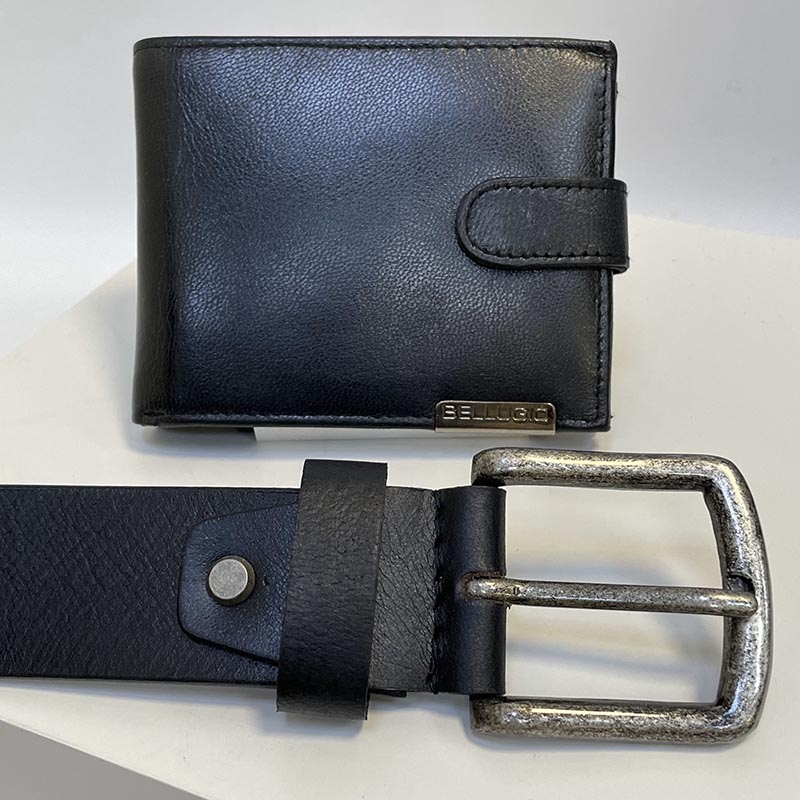 Luxusní černý kožený set s monogramem