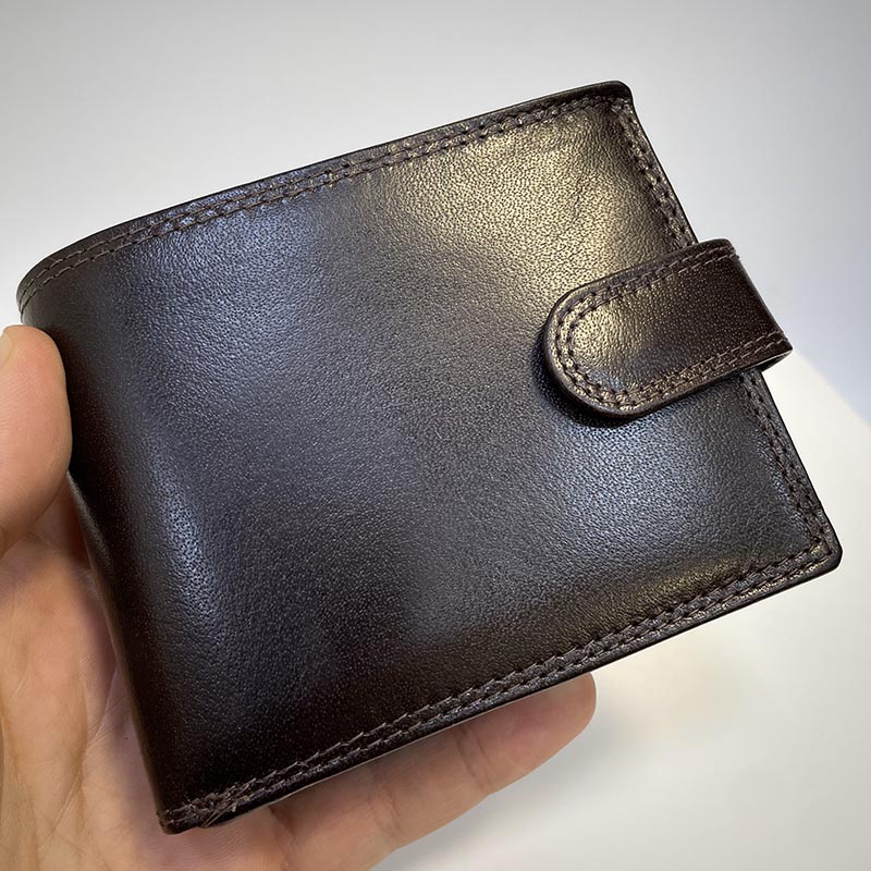 Pánská kožená peněženka Premium Leather s RFID a monogramem