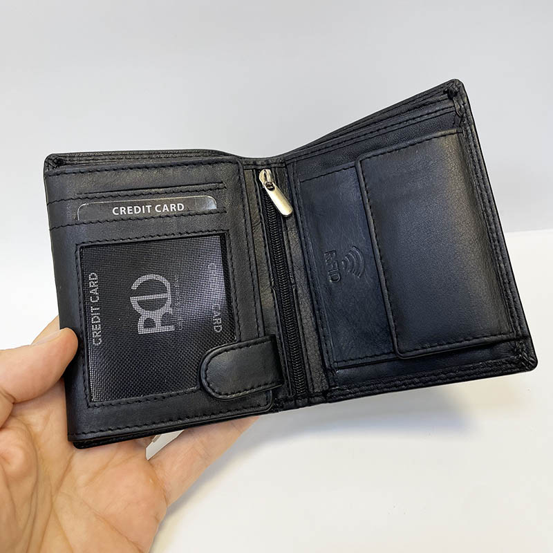 Pánská kožená peněženka BULL Leather s RFID ochranou a monogramem