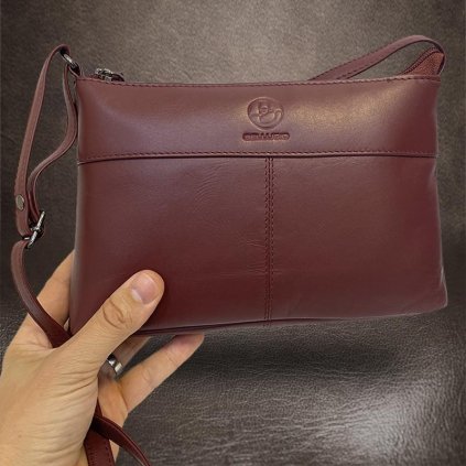 Dámská vínová kožená kabelka BELLUGIO Leather | velikost S malá