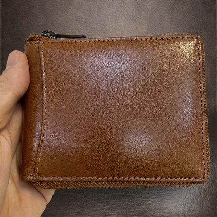 Pánská hnědá kožená peněženka ZIPPER ROYAL Leather s monogramem (ražba)