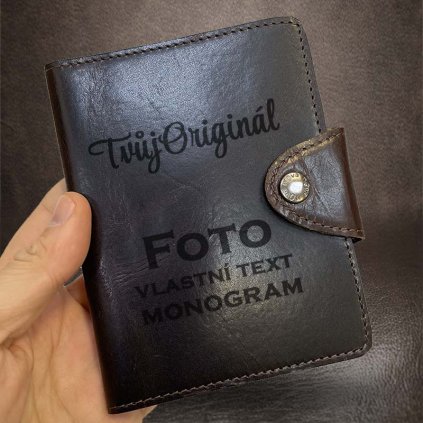 Prémiový hnědý kožený obal pouzdro na PAS nebo diář PREMIUM LEATHER s monogramem, vlastním textem nebo fotkou