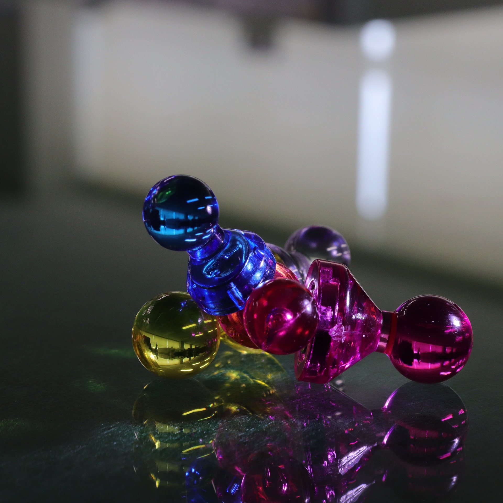 magnet-2742341_1920