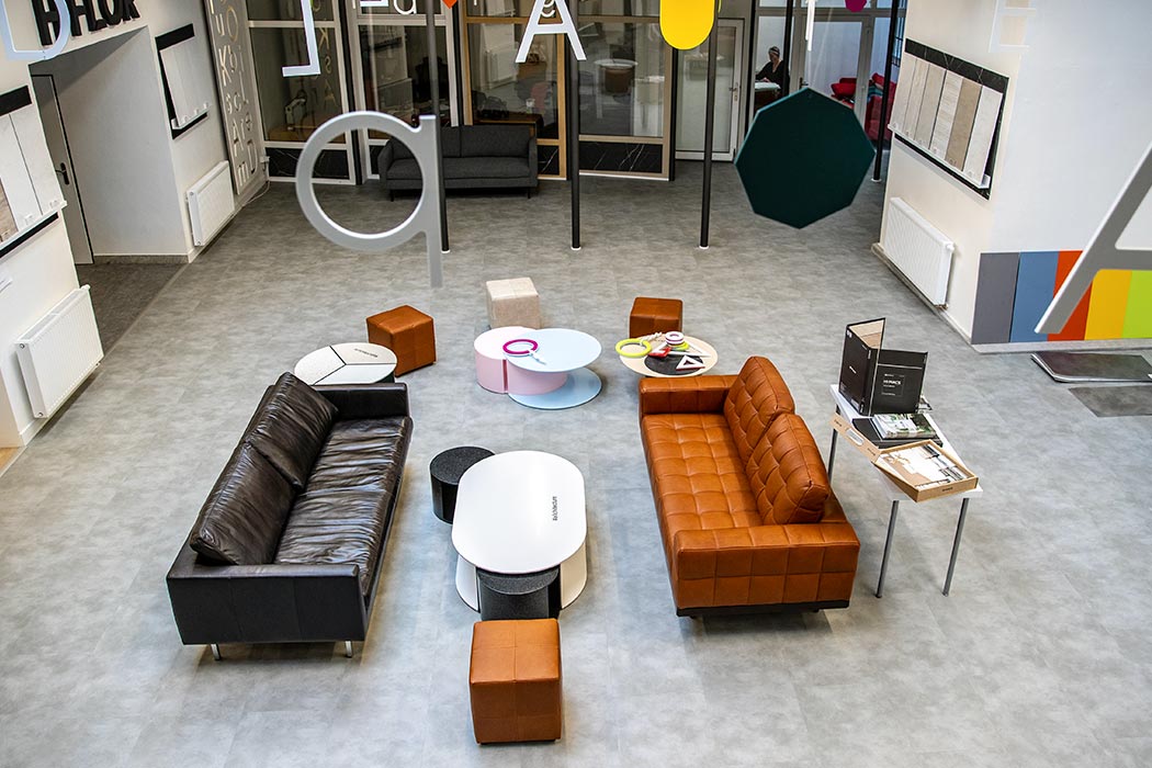 showroom 1