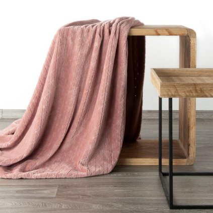 17874 makka ruzova deka cindy4 s geometrickym vzorom 170x210 cm