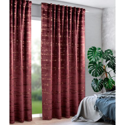57798 3 cerveny zatemnovaci zaves na paske andrean 135x280 cm