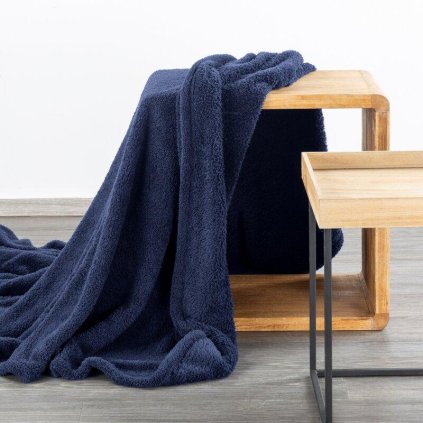 71290 hebka tmavomodra flano deka lori 170x210 cm