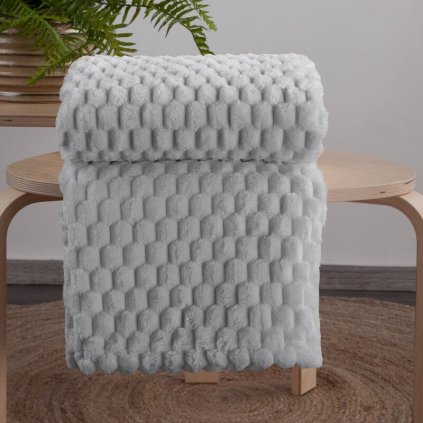 72972 strieborna hunata deka cindy6 s 3d vzorom 200x220 cm