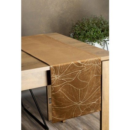 73224 hnedy zamatovy behun na stol blink18 s kvetinovym vzorom 35x140 cm