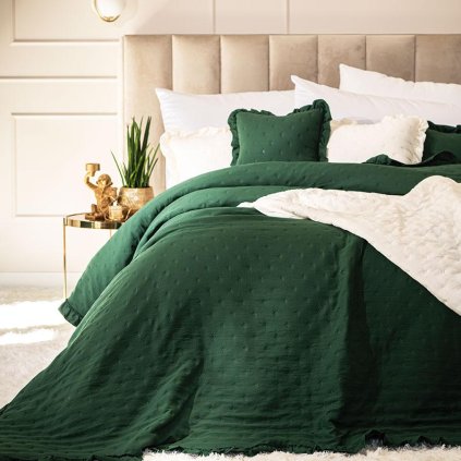 75828 zeleny prehoz na postel s volanom werona 200x220 cm