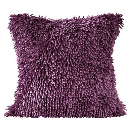 7596 fialova dekoracna obliecka na vankus shaggy 50x50 cm