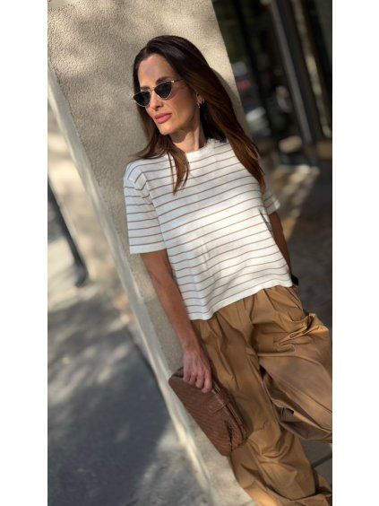 upletovy top begi biela uni