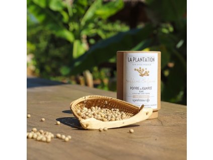 27018 2 la plantation pepr z kampotu bily zauzeny studenym kourem 50g tubus