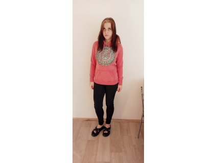 Mikina s kapucí růžová tělová barva s klokaní kapsou, velikost S, motiv barevná mandala