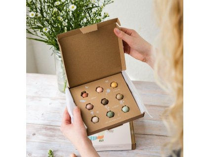 Střední dárková krabička Blossombs s 9 barevnými „bombami“