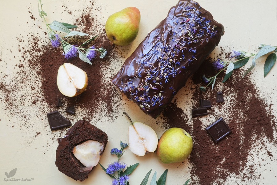 Čokoládový dortík s hruškami