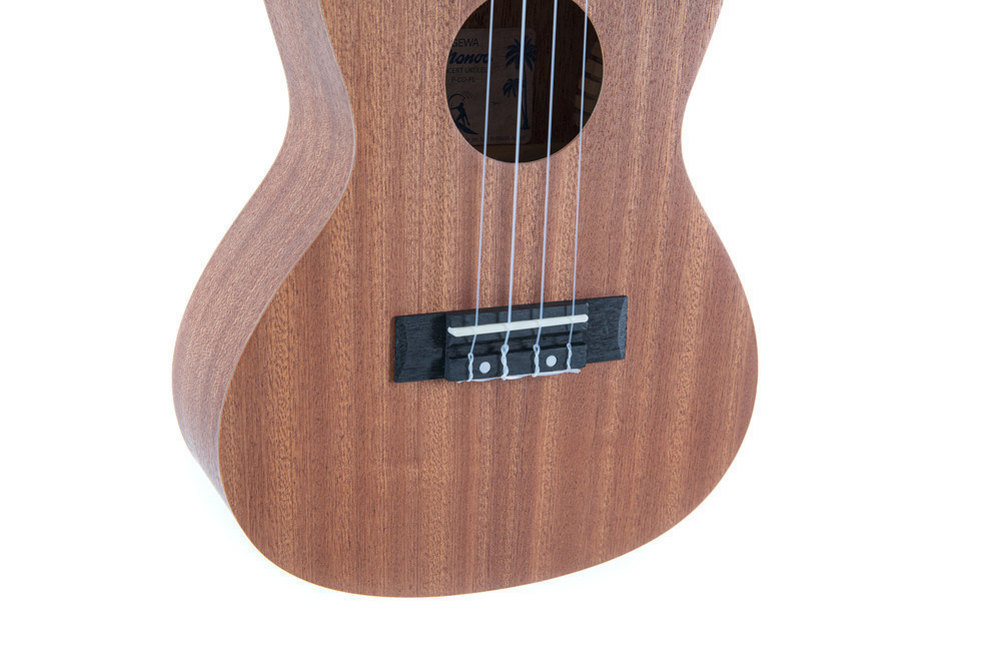 Koncertní ukulele v barvě sapelli mat. Kobylka z materiálu Richlite.
