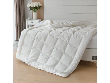 Decke Cornis (Größe 140/200)