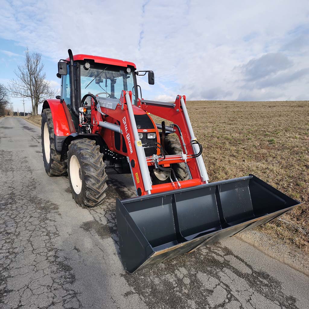Ukázky montáže čelních nakladačů