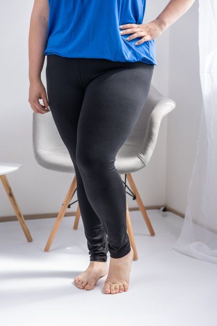 Basic dlouhe leginy cerna
