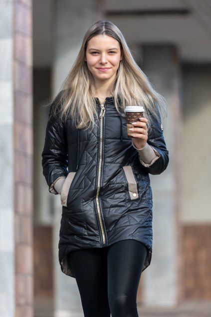 damska bunda megie cerna